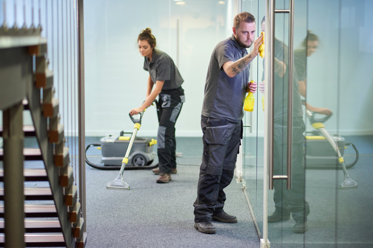 Sprzątanie biurowców we Wrocławiu — profesjonalne utrzymanie porządku w miejscu pracy